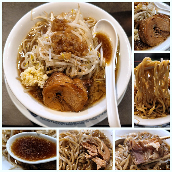 「らーめん　¥900」@風神ノ豚の写真