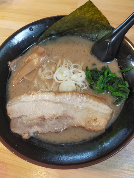「濃厚魚介豚骨ラーメン」@麺’s Club 酒池肉林の写真