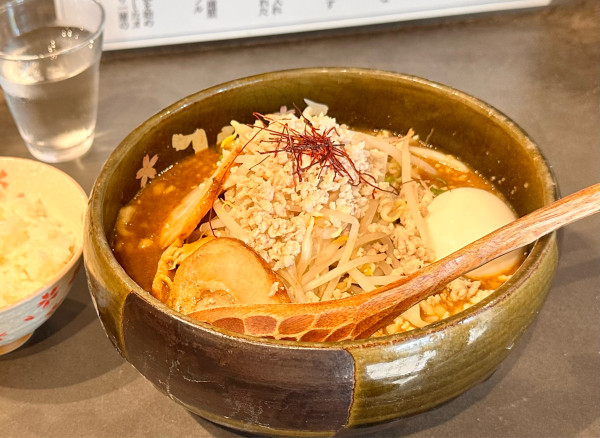 「特製みそカレーらーめん（大盛り）」@桜田みそらの写真