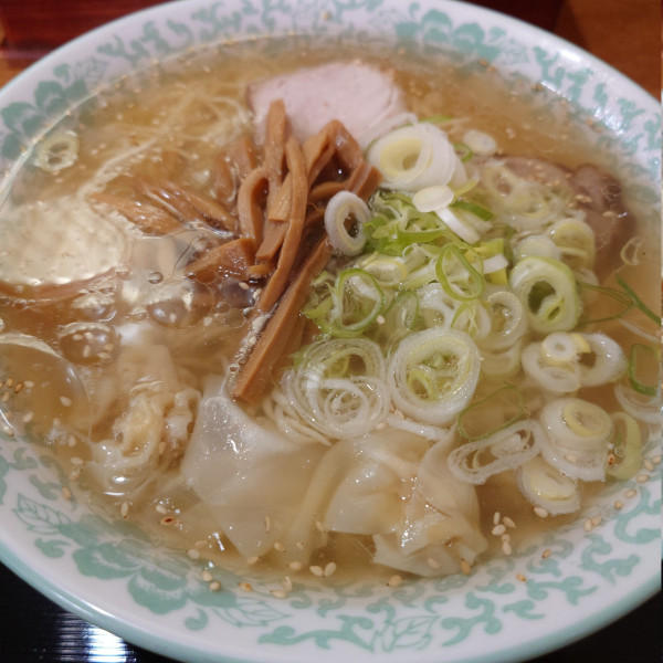 「塩ワンタンメン」@銀水の写真