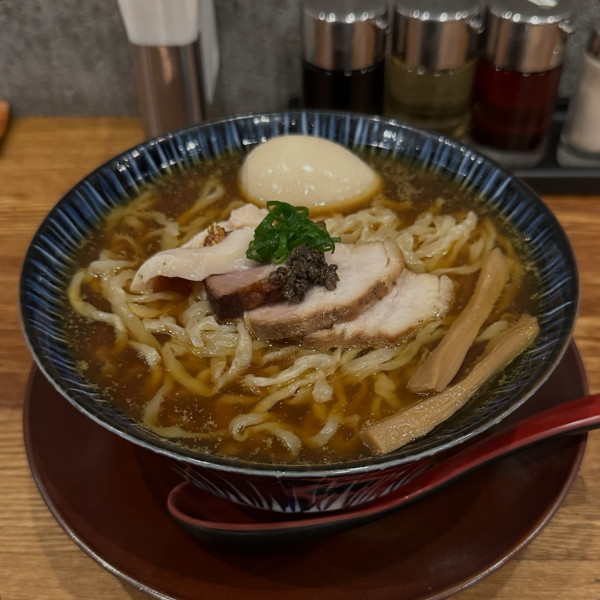 「手もみ麺醤油」@麺処 青野の写真