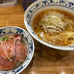 鴨らぁ麺 初花の画像