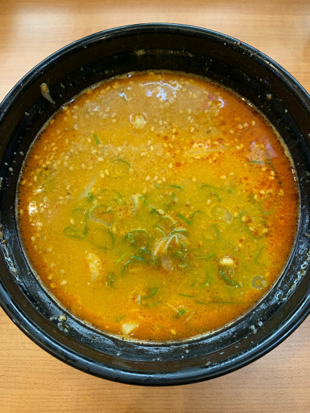 「胡麻香る担々麺」@無添 くら寿司 市川インター店の写真