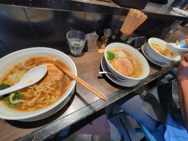 「ら～麺　背脂　中太麺」@ら〜麺 瑞藤の写真