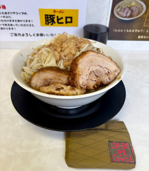 「ラーメン少な目」@ラーメン豚ヒロの写真