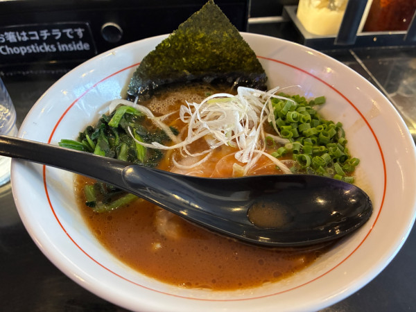 「豚骨醤油」@SHOWTIME-Ramen-の写真