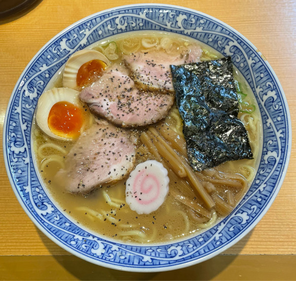「ラーメン」@中華そば 青葉 川崎アゼリア店の写真