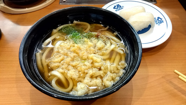 「天然だしうどん」@無添 くら寿司 八王子みなみ野店の写真