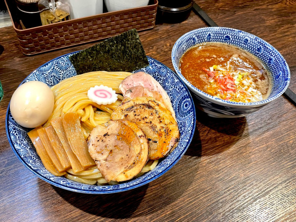 「【土･日･祝日 限定】濃厚えびつけめん 中」@麺処はなぶさの写真