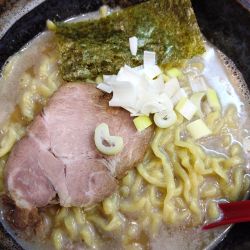 煮干しラーメン900円 大盛150円