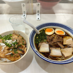 支那そば こてつの画像