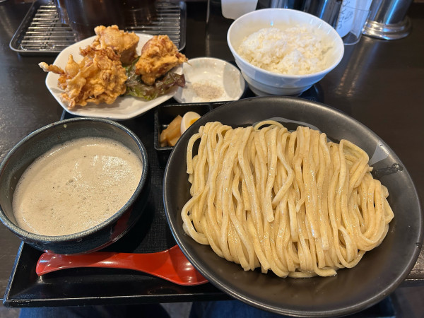 「鶏とろみつけ麺」@麺屋甚八 飾磨店の写真