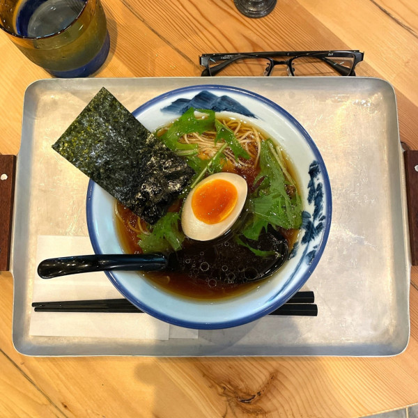 「らーめん mini　醤油」@AFURI 高輪ゲートウェイ店の写真