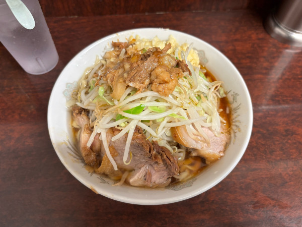 「小ラーメン　ニンニクアブラ」@ラーメン二郎 めじろ台店の写真