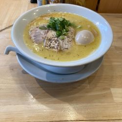 味玉鶏白湯そば