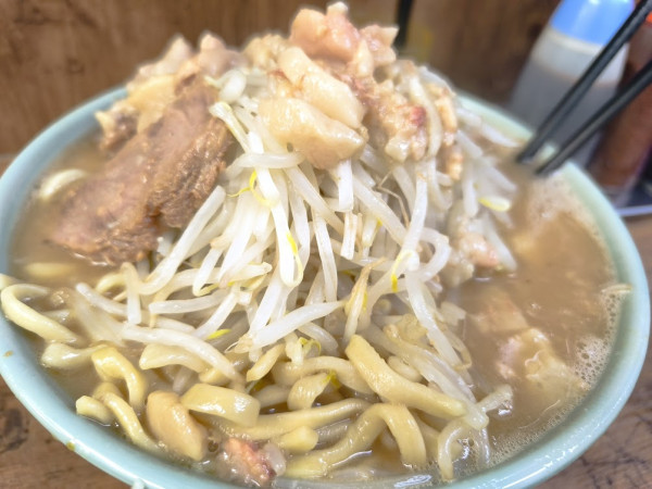 「大(麺硬め・野菜・脂)」@ラーメン二郎 池袋東口店の写真