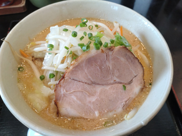 「野菜味噌ラーメン800円」@ラーメン みそ伝 大森店の写真
