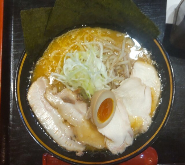 「全部盛淡麗味噌麺760円 ・鶏油」@大志軒 福島泉店の写真