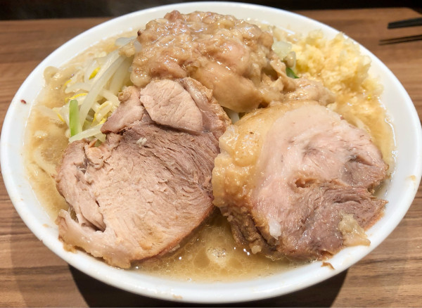 「小ラーメン1,200円　 塩100円　生姜70円」@らーめん菊の写真