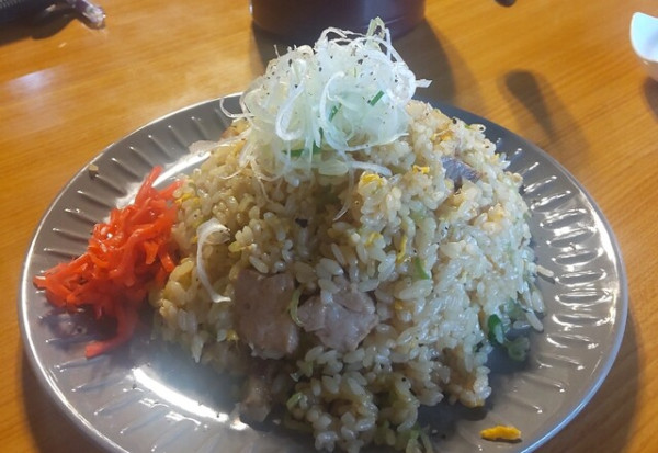 「半チャーハン 390円」@麺屋 ジューク DEZENOVEの写真