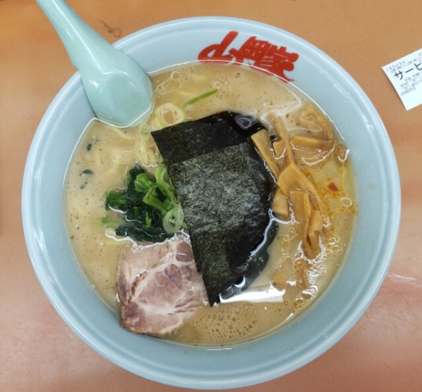 「しょうゆラーメン690円 ・中盛150円 ・広州メンマ 増量」@ラーメン山岡家 福島矢野目店の写真