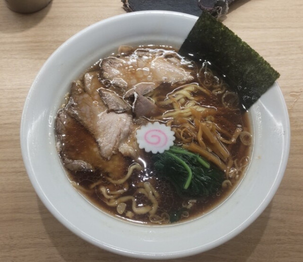 「醤油ラーメン 950円」@長岡食堂 東京ラーメン横丁店の写真