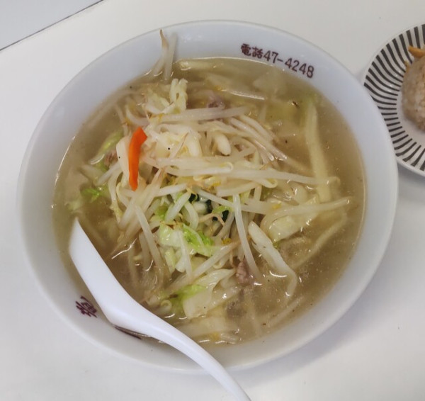 「たんめん 700円 炒飯おにぎりサービス」@一竜の写真