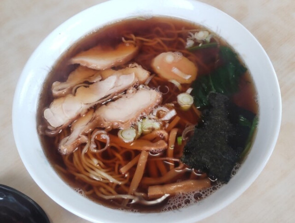 「ラーメン 680円 大盛 100円」@笑楽庵の写真