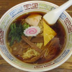 中華そば　800円