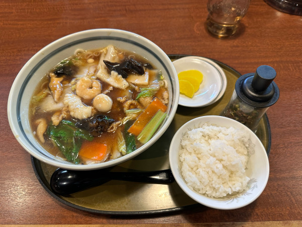 「五目旨煮麺＋ライス」@三宝亭 山田店の写真