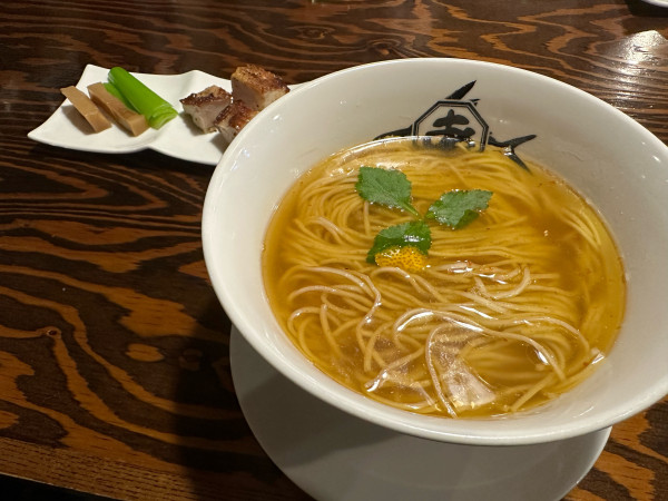「鶏塩上湯麺」@麺屋 あごすけの写真
