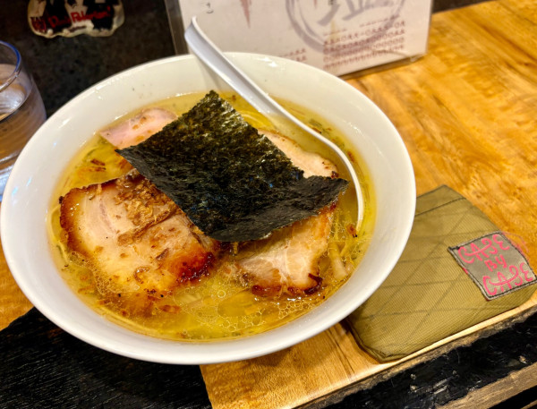 「海老塩そば＋チャーシュー」@塩そば 桑ばらの写真