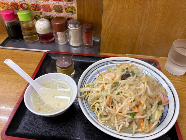 「長崎皿うどん（太麺）」@中華料理 香源の写真