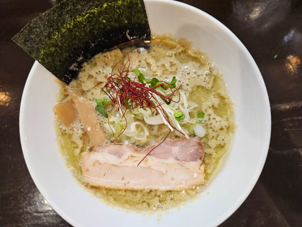 「濃厚貝塩ラーメン」@VON GOSSOの写真