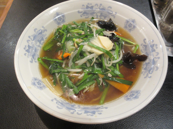 「にらそば（900円）」@中華料理 オトメの写真