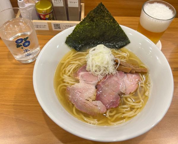 「塩らーめん1100円＋赤星 680円＋つくね180円」@しののめヌードルの写真
