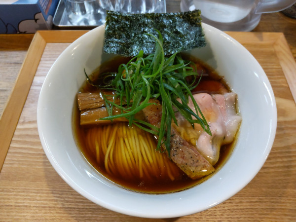 「味玉 醤油そば」@YOKOKURA STOREHOUSEの写真