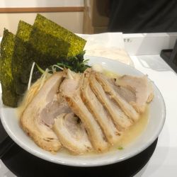 塩ネギチャーシュー麺並（1,490円）