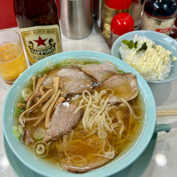 「中華そば＋無料めし＋瓶ビール」@なぎちゃんラーメン 西荻窪店の写真