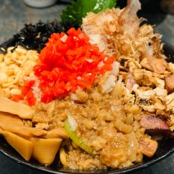 ガツンと、油そば 1,200円 大盛 200円