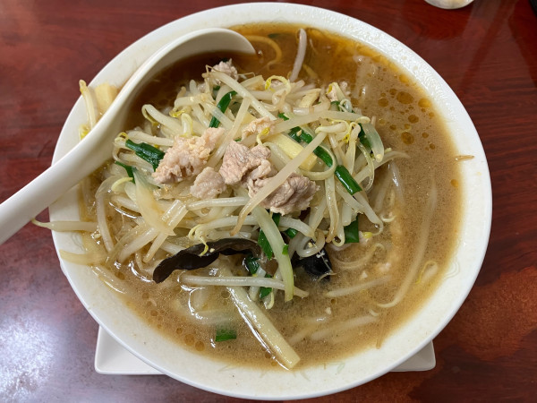「みそラーメン　750円(800円→50円券使用)」@中国料理 美芳の写真