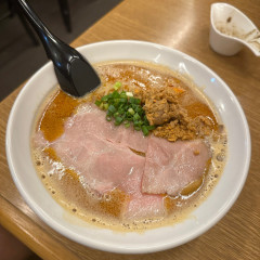 金麺と金蕎麦の画像
