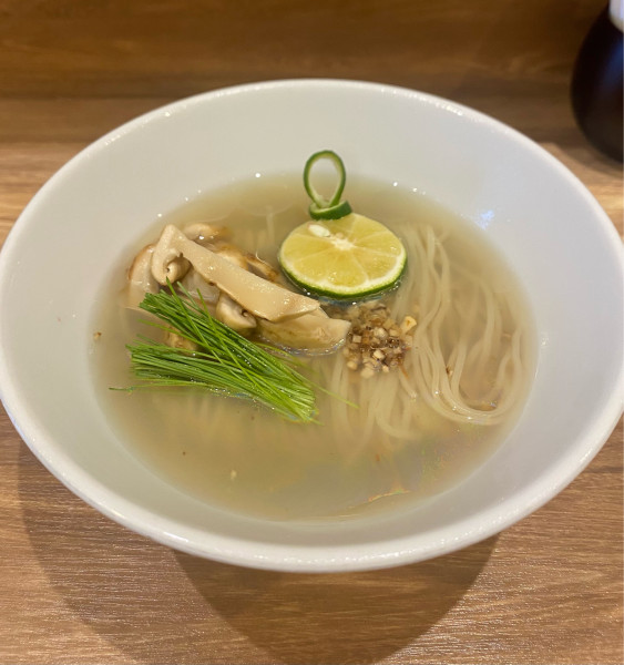 「[期間限定] 冷やし松茸そば ¥3000」@麺庵 利休の写真