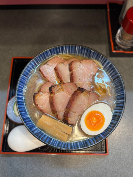 「焼きサバ醤油らぁ麺」@らぁ麺 幸跳の写真