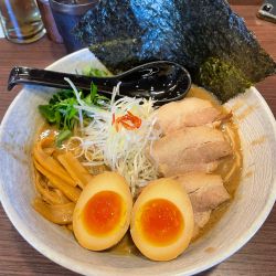 えびみそ（こってり）930円+無双トッピング230円