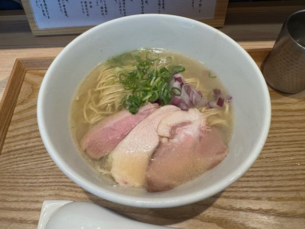 「鴨と貝の中華そば　塩」@鴨出汁中華そば かわなの写真