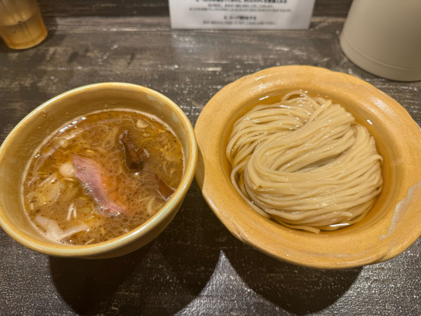 「昆布水つけめん+海老ワンタン3個追加」@あいだや2の写真