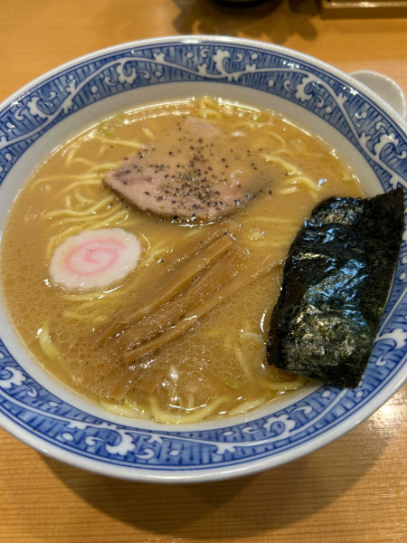 「中華そば」@中華そば 青葉 川崎アゼリア店の写真