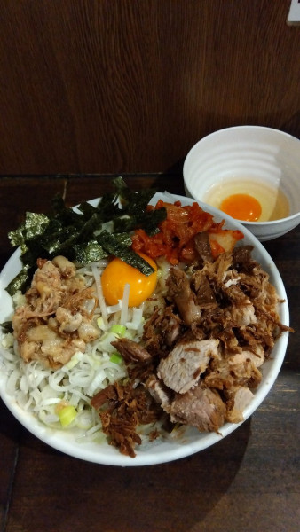 「インフェルノ+チーズ+生たまご」@ぶたけん。2ndの写真