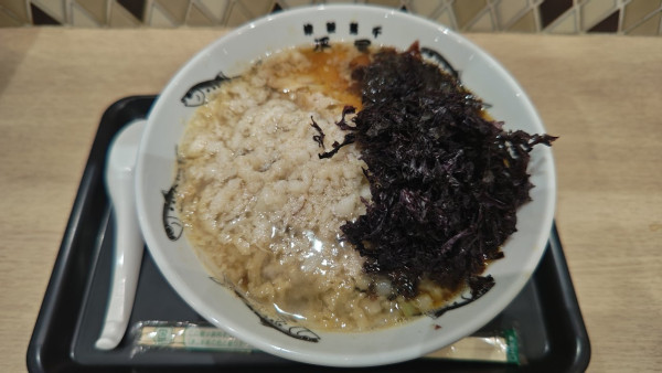 「背脂煮干ラーメン」@長尾中華そば 大船店の写真